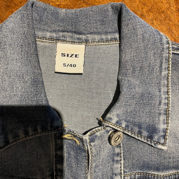 Denim Jean Jacket Size S - Picture 6 of 6